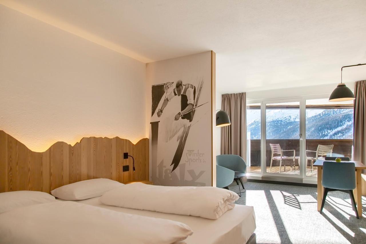 Blu Hotel Senales - Hotel Zirm Kurzras Zimmer foto
